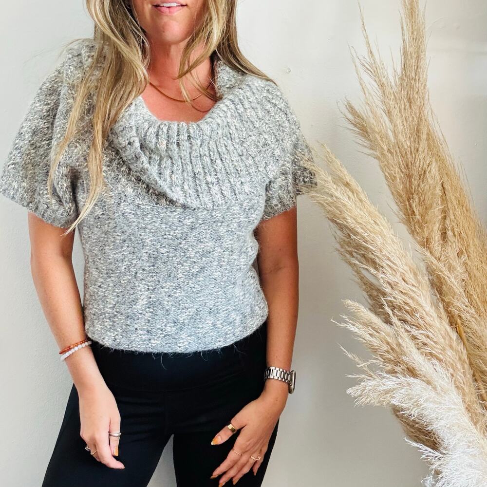 NEW NORDSTROM KENSI $118 Cowl Neck Grey White Chunky Knit Short Sleeve Sweater S